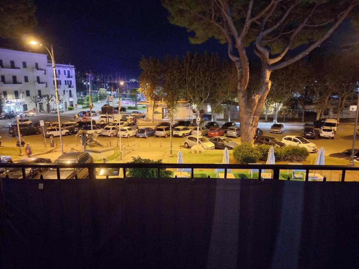 Appartamento Deluxe Centrale, Gaeta Dış mekan fotoğraf