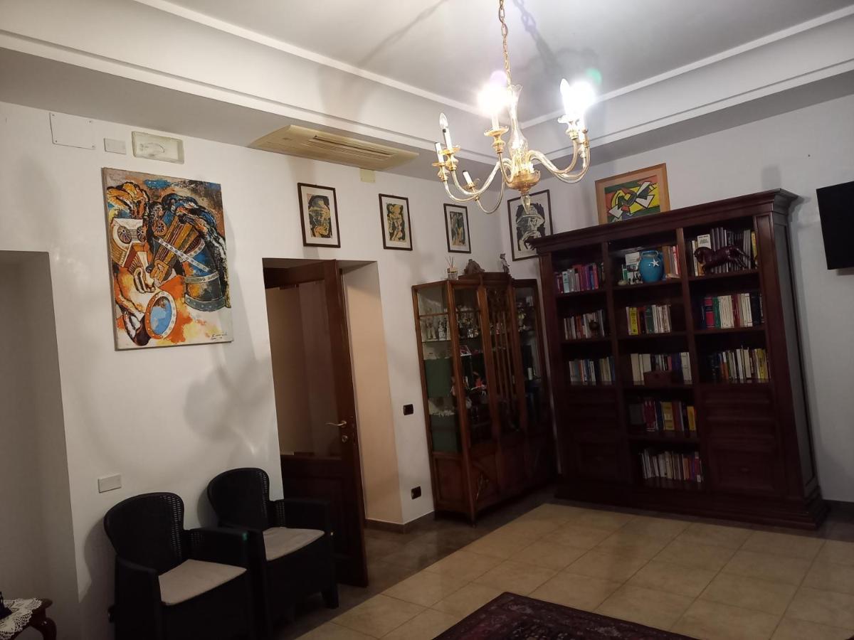 Appartamento Deluxe Centrale, Gaeta Dış mekan fotoğraf